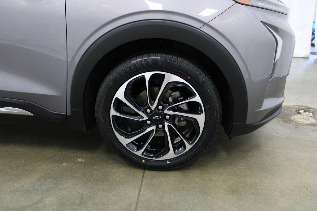 used 2023 Chevrolet Bolt EUV car, priced at $19,995