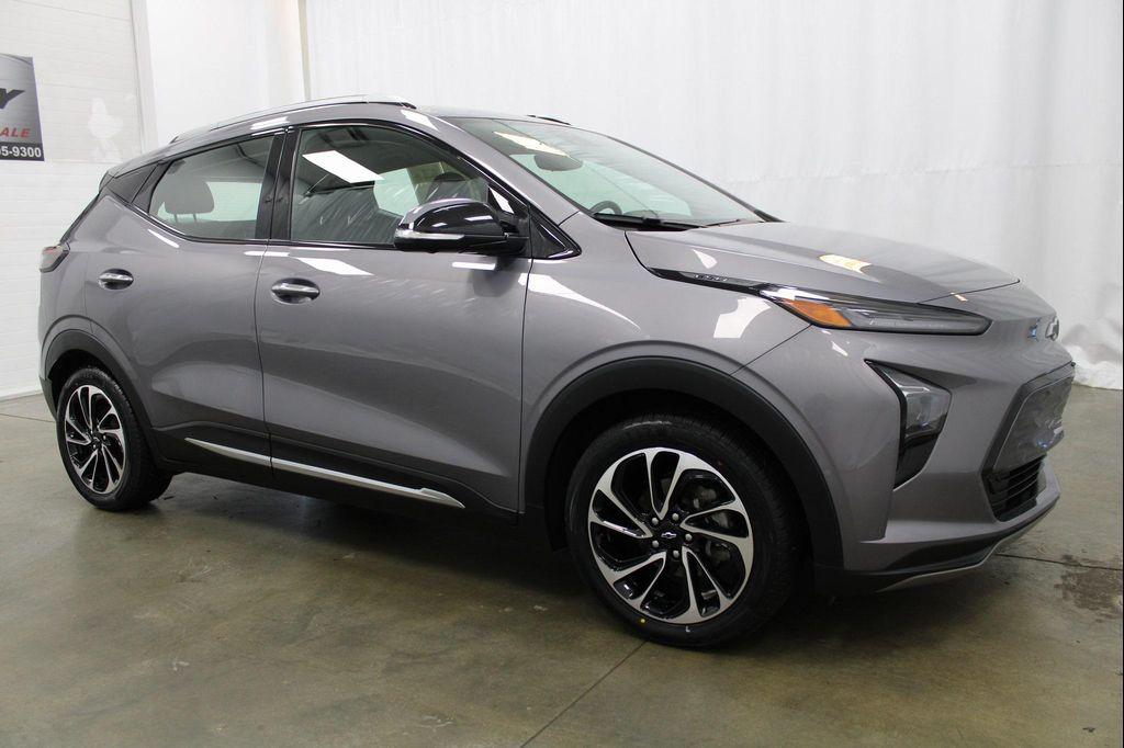 used 2023 Chevrolet Bolt EUV car, priced at $19,995