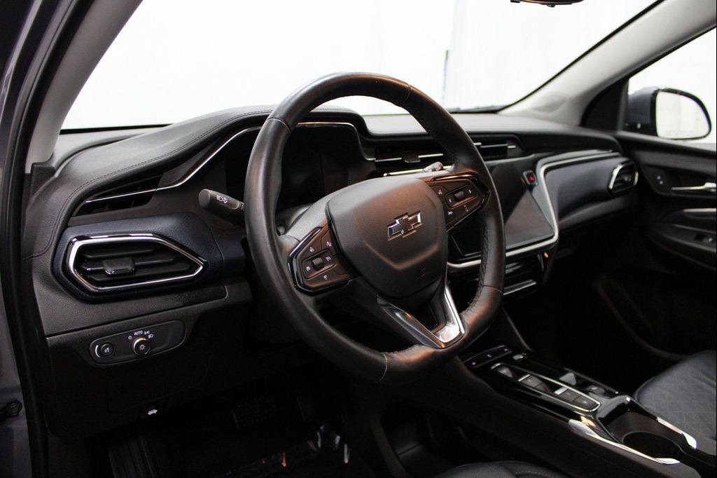 used 2023 Chevrolet Bolt EUV car, priced at $19,995