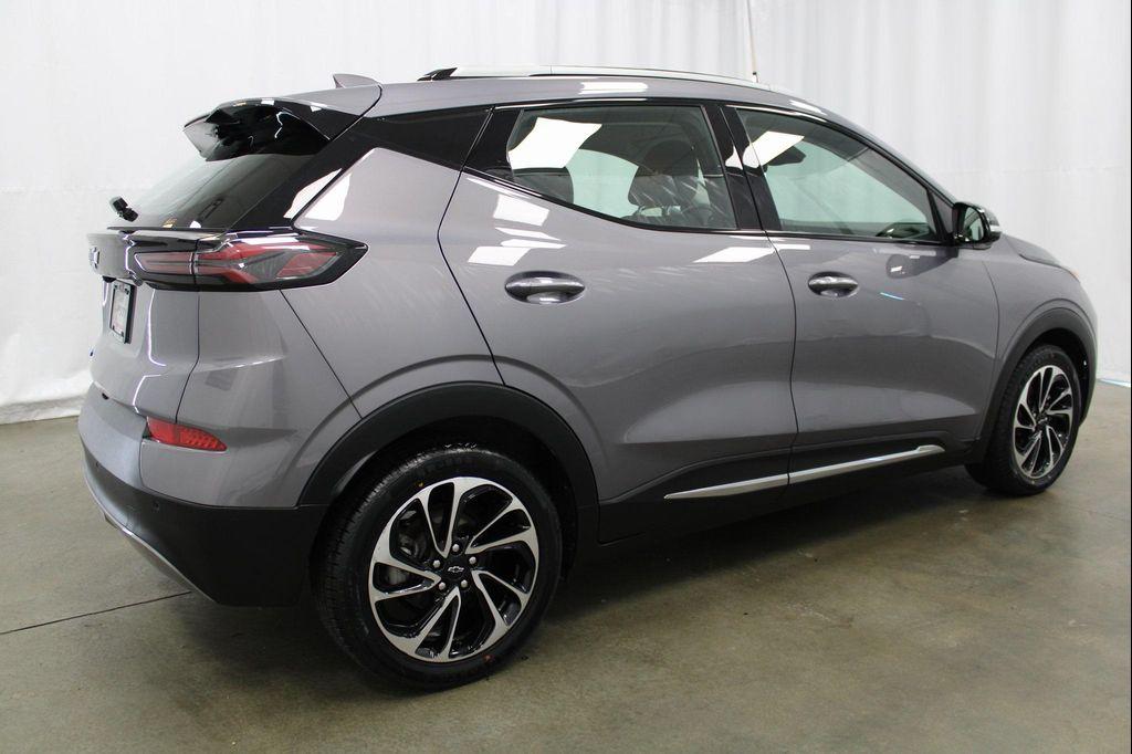 used 2023 Chevrolet Bolt EUV car, priced at $19,995