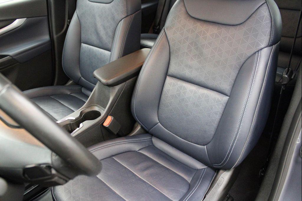 used 2023 Chevrolet Bolt EUV car, priced at $19,995