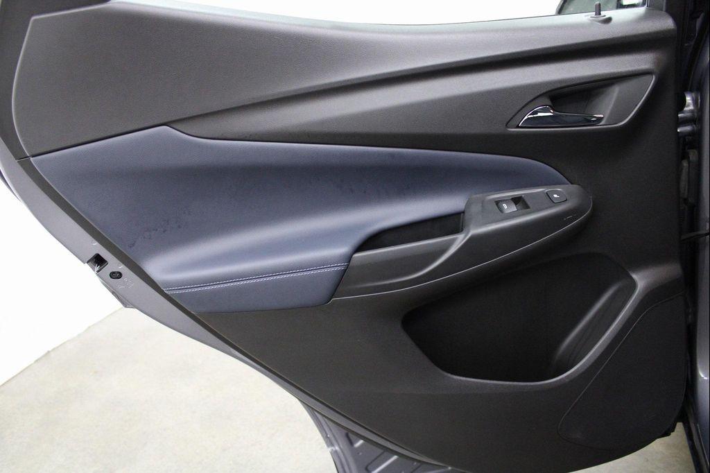 used 2023 Chevrolet Bolt EUV car, priced at $19,995