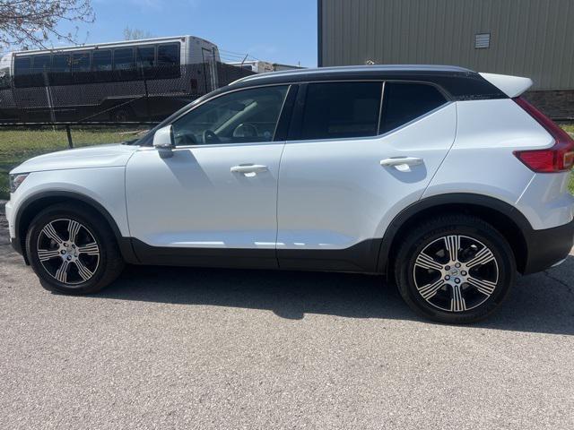 used 2019 Volvo XC40 car, priced at $20,877
