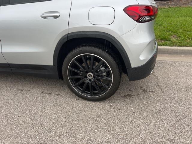 used 2022 Mercedes-Benz GLA 250 car, priced at $32,642