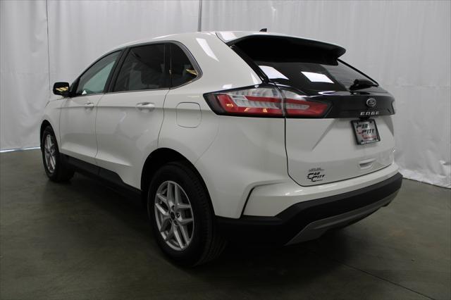 used 2022 Ford Edge car, priced at $20,353