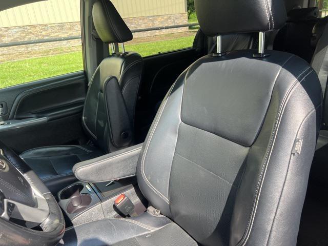used 2018 Toyota Sienna car, priced at $22,238