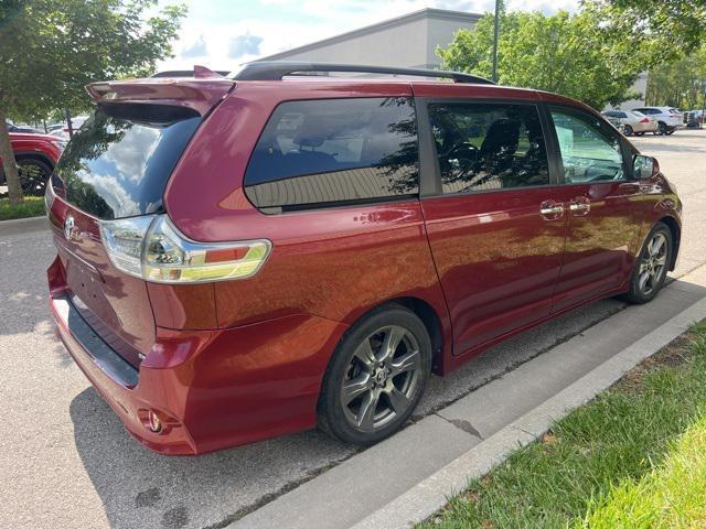 used 2018 Toyota Sienna car, priced at $22,238