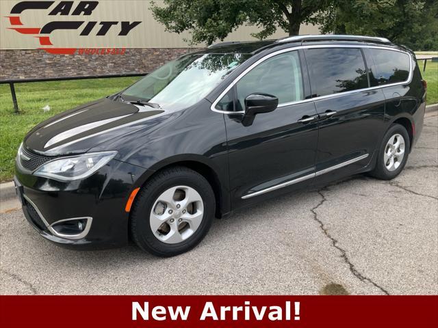 used 2017 Chrysler Pacifica car, priced at $12,455