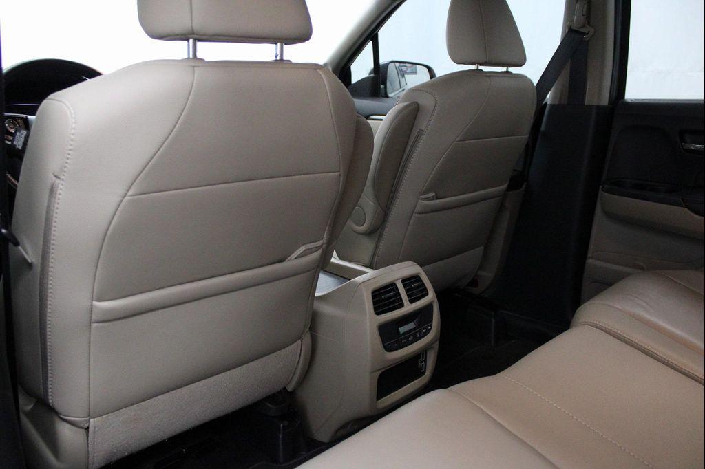 used 2022 Honda Pilot car, priced at $32,659