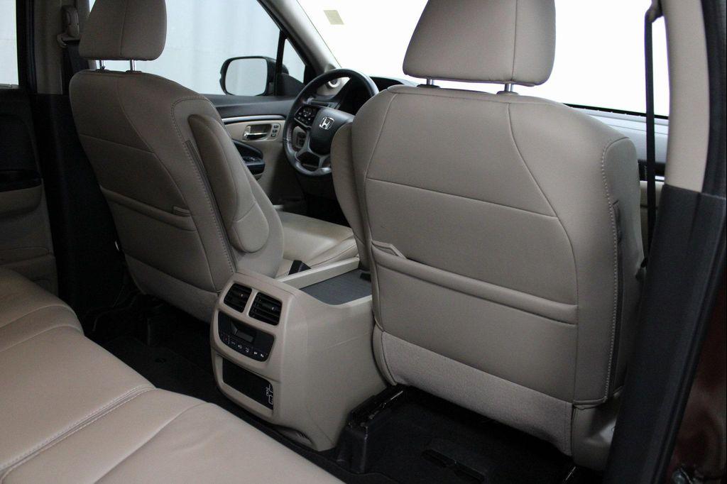 used 2022 Honda Pilot car, priced at $32,659
