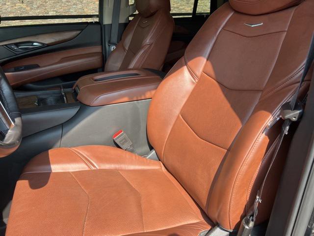 used 2019 Cadillac Escalade car, priced at $35,985