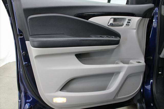 used 2020 Honda Pilot car, priced at $23,517