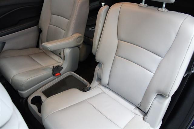 used 2020 Honda Pilot car, priced at $23,517