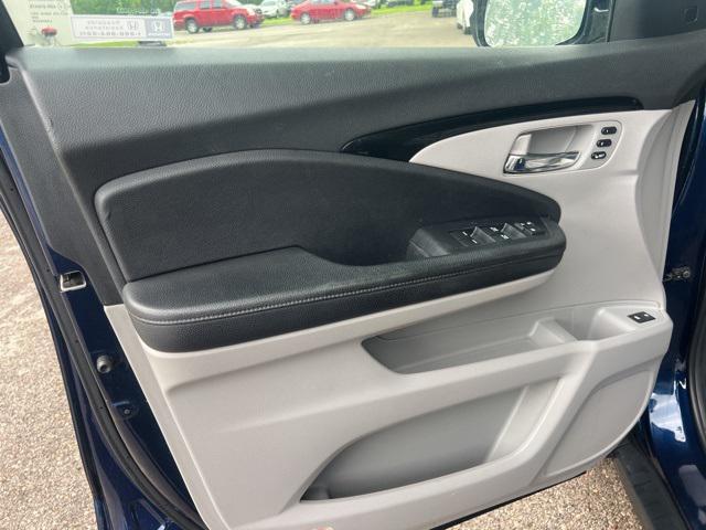 used 2020 Honda Pilot car, priced at $25,955