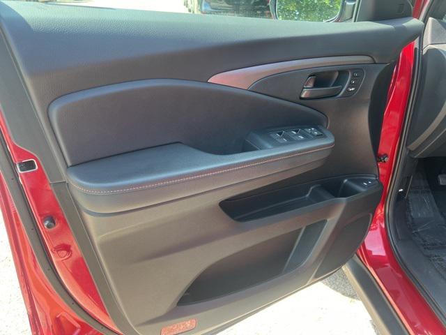 used 2022 Honda Passport car, priced at $33,770