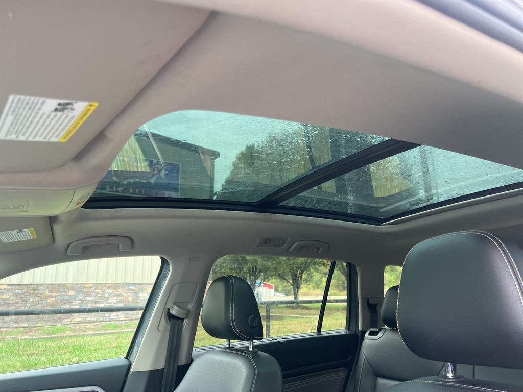 used 2023 Volkswagen Atlas car, priced at $31,274
