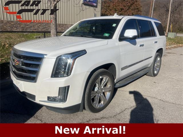 used 2016 Cadillac Escalade car, priced at $28,138