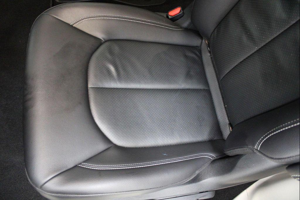 used 2022 Chrysler Pacifica Hybrid car, priced at $24,277