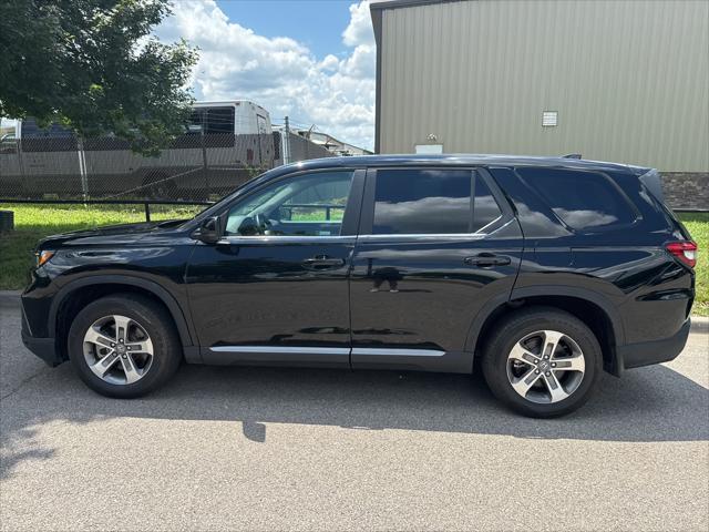 used 2023 Honda Pilot car, priced at $36,995