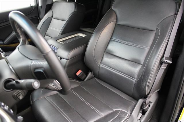 used 2017 GMC Yukon car, priced at $27,252