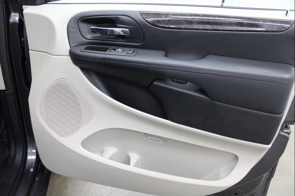 used 2019 Dodge Grand Caravan car, priced at $16,616