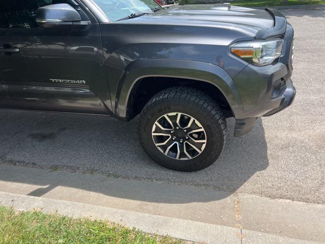 used 2020 Toyota Tacoma car, priced at $33,284