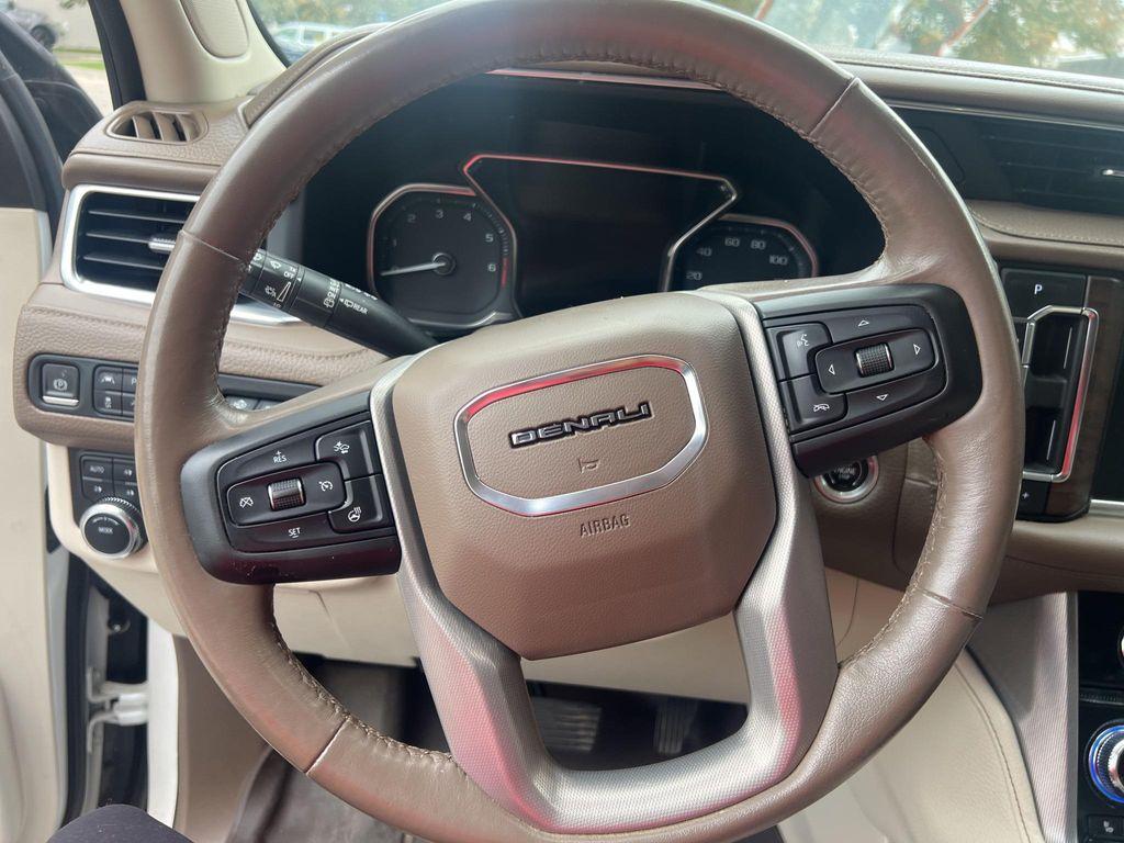 used 2021 GMC Yukon XL car, priced at $46,272