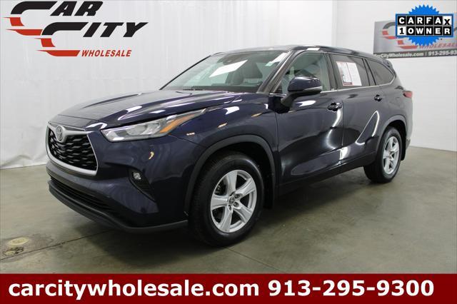 used 2020 Toyota Highlander car, priced at $23,319