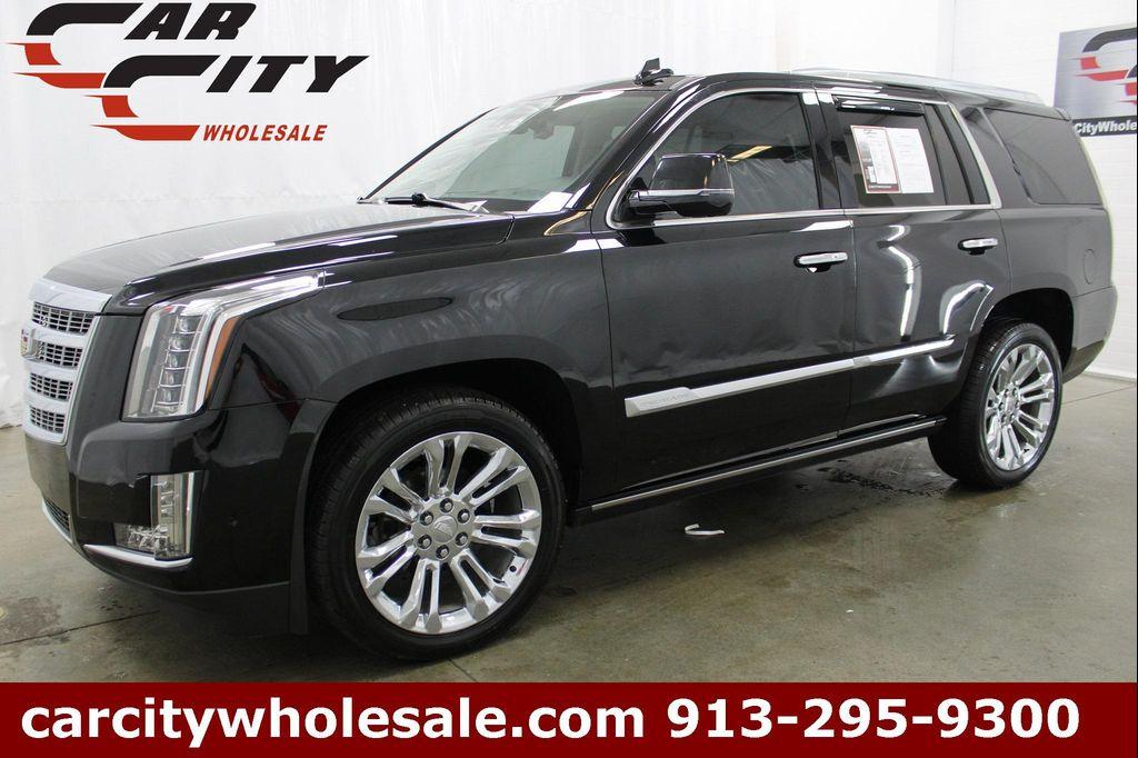 used 2020 Cadillac Escalade car, priced at $35,536