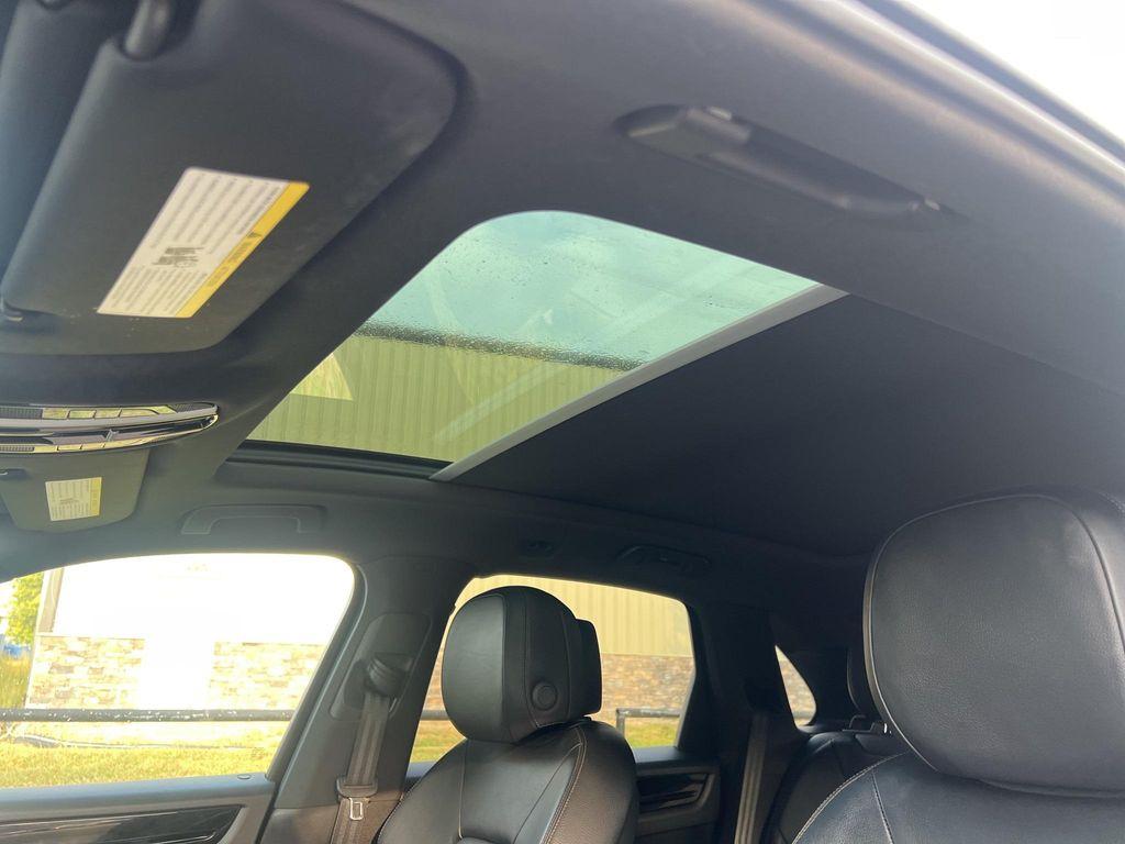 used 2020 Porsche Cayenne car, priced at $38,798