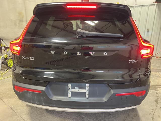 used 2019 Volvo XC40 car, priced at $15,450