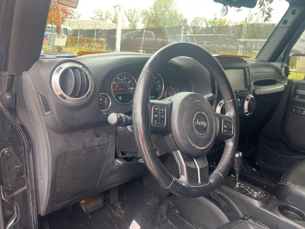 used 2015 Jeep Wrangler Unlimited car, priced at $17,375