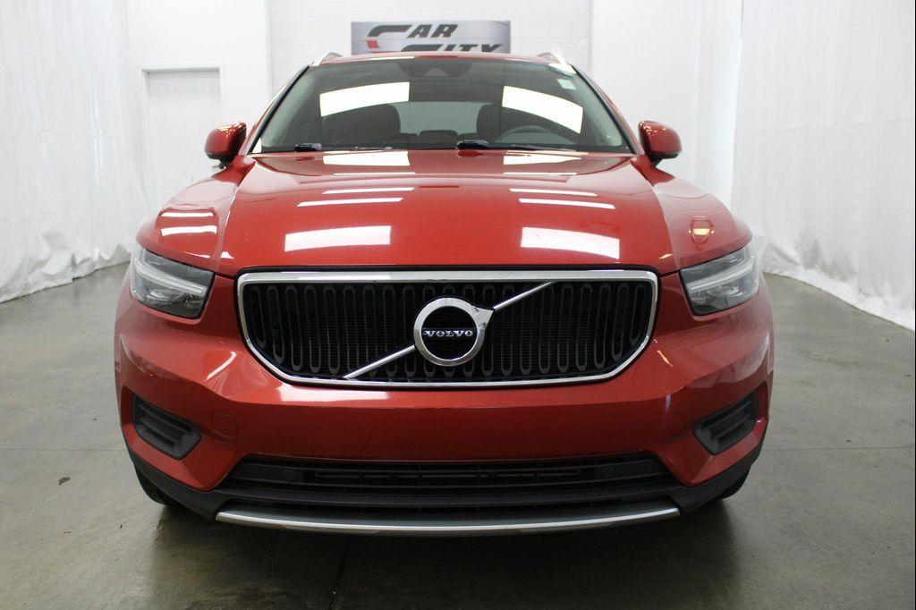 used 2022 Volvo XC40 car, priced at $17,980