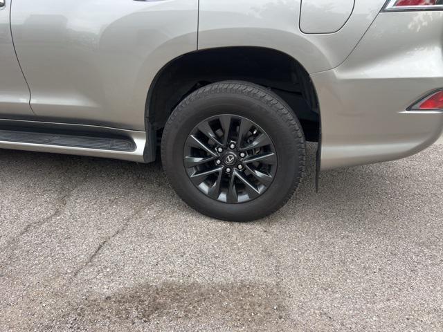 used 2022 Lexus GX 460 car, priced at $53,605