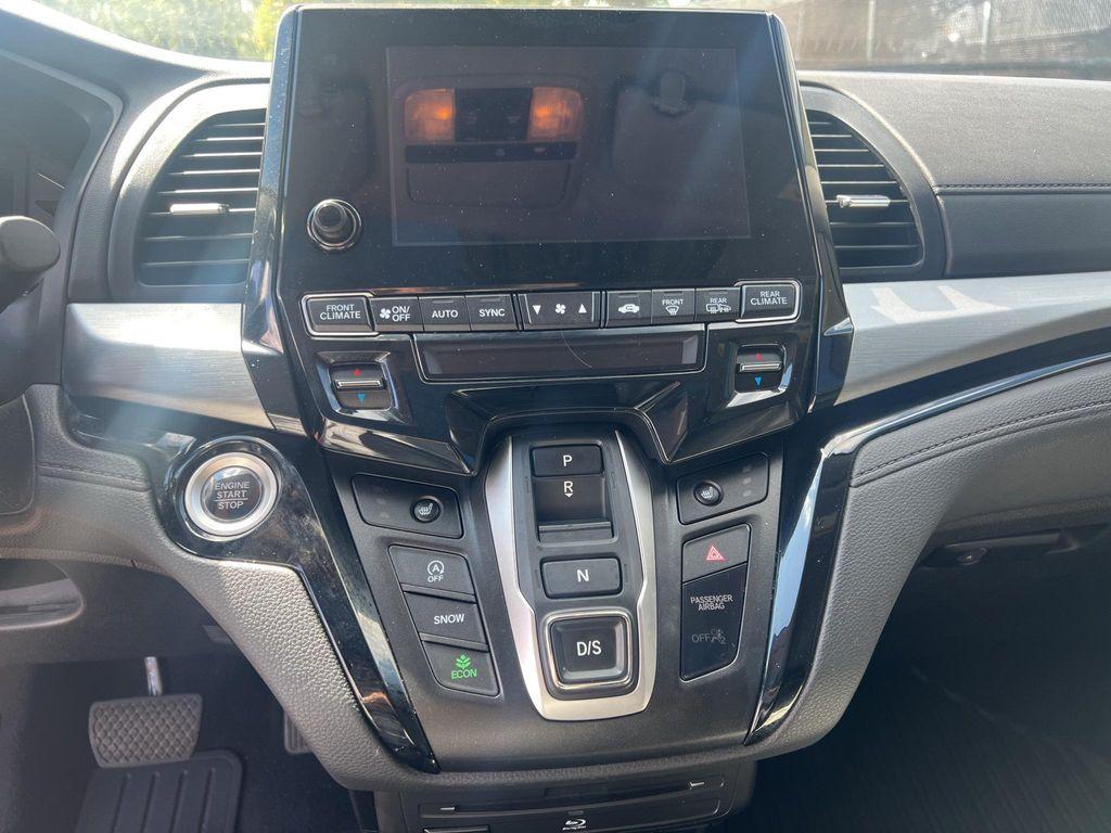 used 2023 Honda Odyssey car, priced at $35,344
