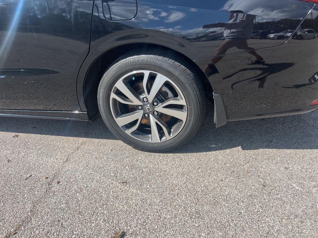 used 2023 Honda Odyssey car, priced at $35,344