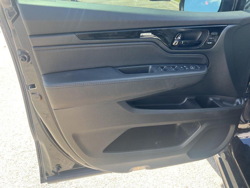 used 2023 Honda Odyssey car, priced at $35,344