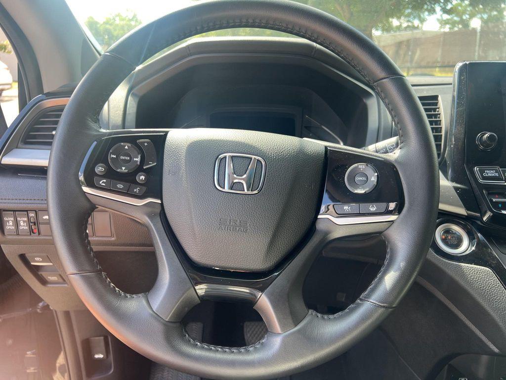 used 2023 Honda Odyssey car, priced at $35,344