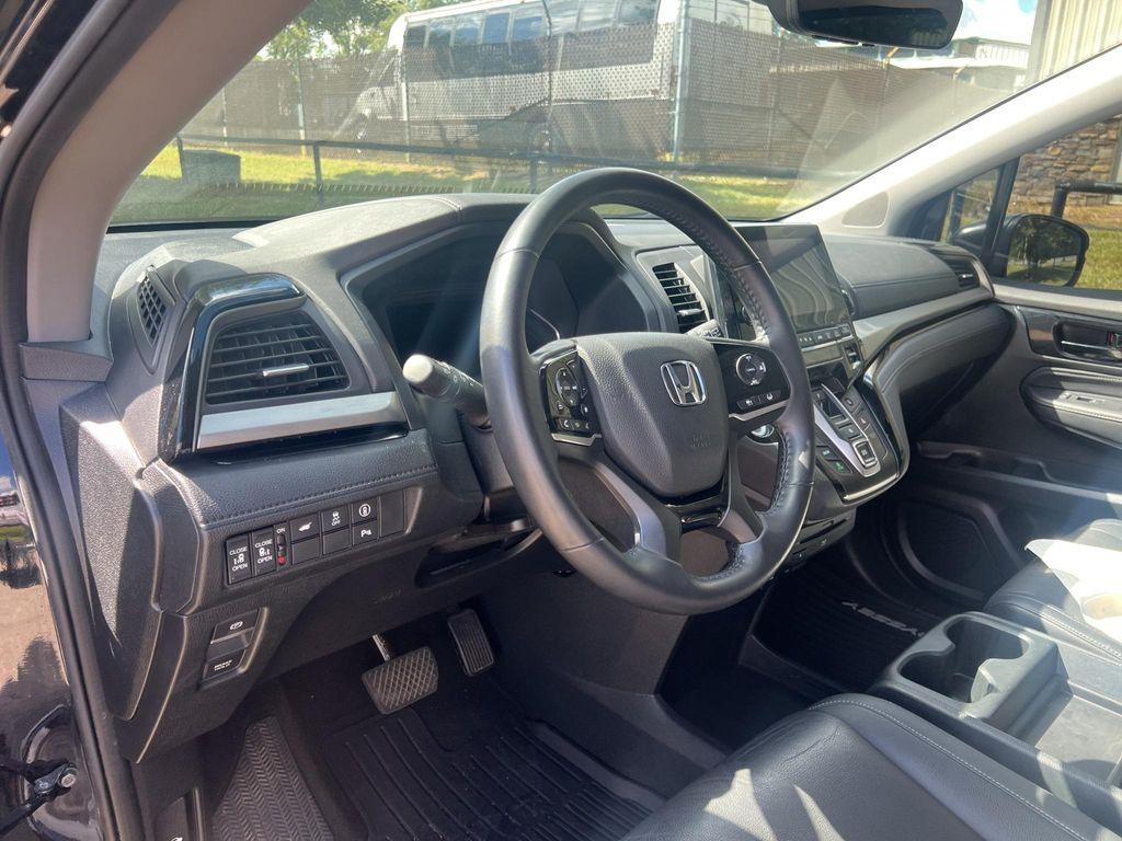 used 2023 Honda Odyssey car, priced at $35,344