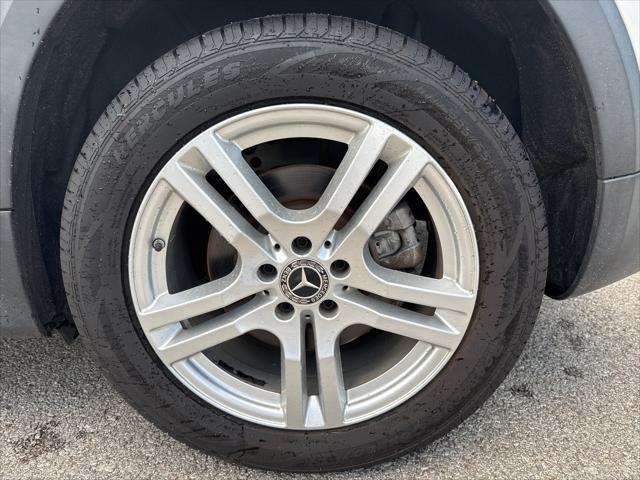 used 2021 Mercedes-Benz GLB 250 car, priced at $26,889
