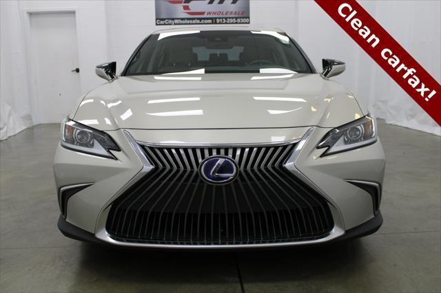 used 2020 Lexus ES 300h car, priced at $29,858