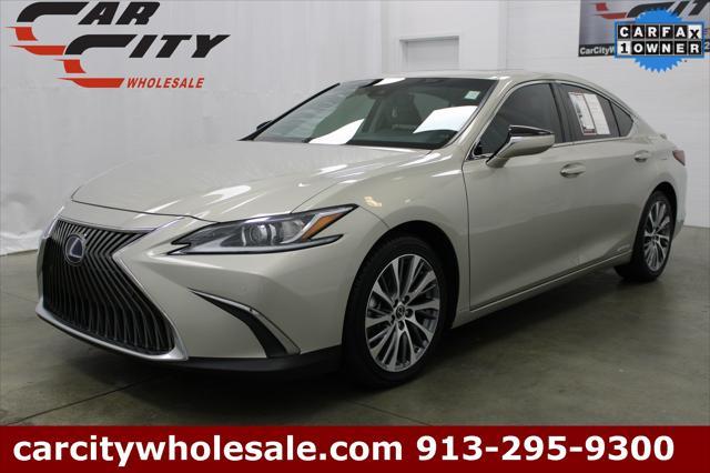 used 2020 Lexus ES 300h car, priced at $29,858