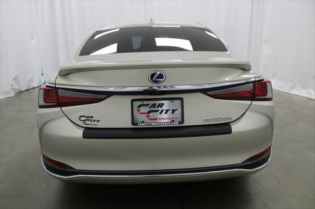 used 2020 Lexus ES 300h car, priced at $29,858