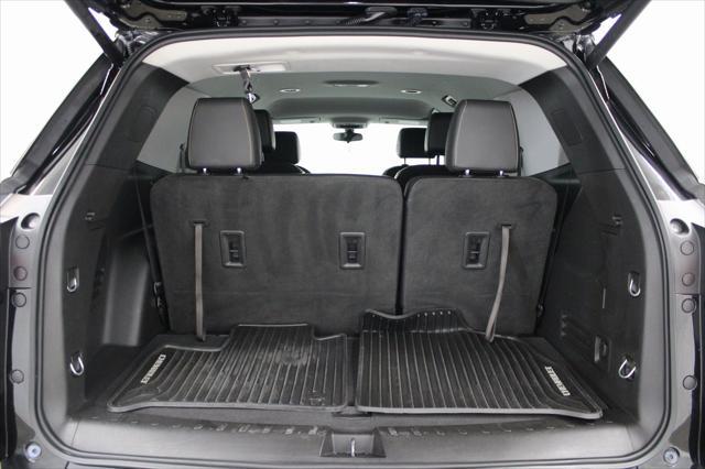 used 2020 Chevrolet Traverse car, priced at $21,388