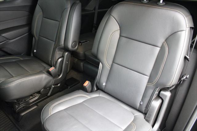 used 2020 Chevrolet Traverse car, priced at $21,388