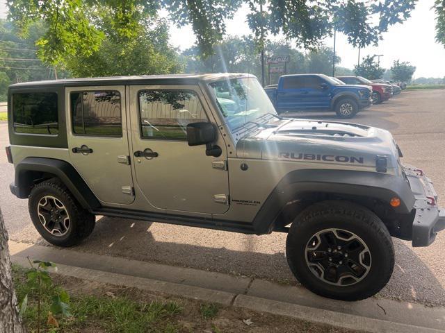 used 2015 Jeep Wrangler Unlimited car, priced at $20,400