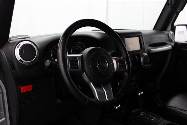 used 2015 Jeep Wrangler Unlimited car, priced at $18,977
