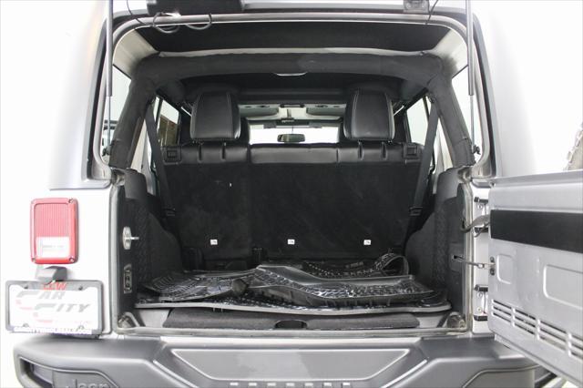 used 2015 Jeep Wrangler Unlimited car, priced at $18,977