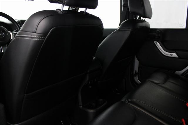 used 2015 Jeep Wrangler Unlimited car, priced at $18,977