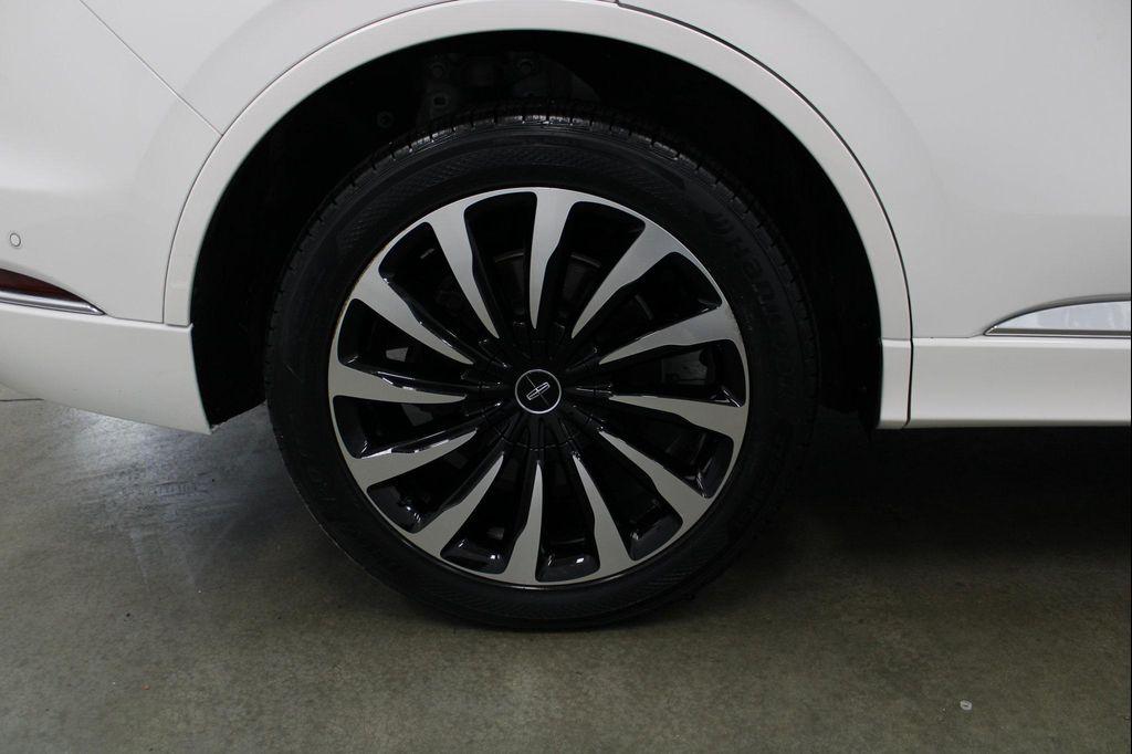 used 2020 Lincoln Aviator car, priced at $24,658